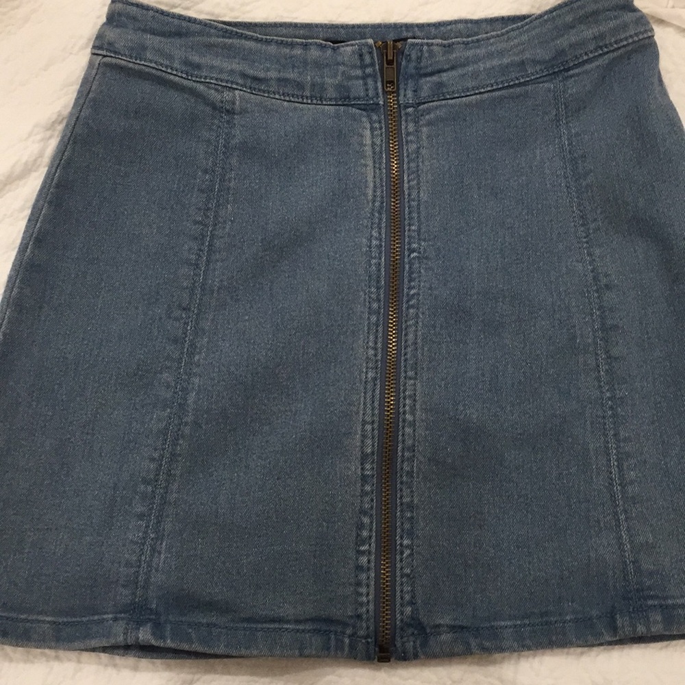 Denim skirt